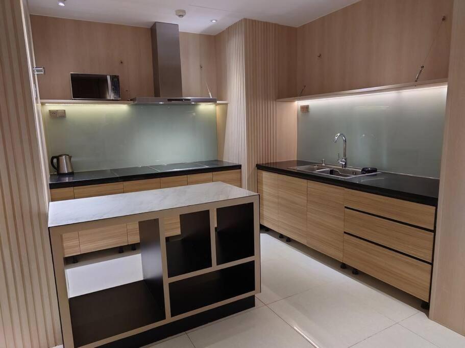 The Rixx Premium Apartment Ho Chi Minh-stad Buitenkant foto